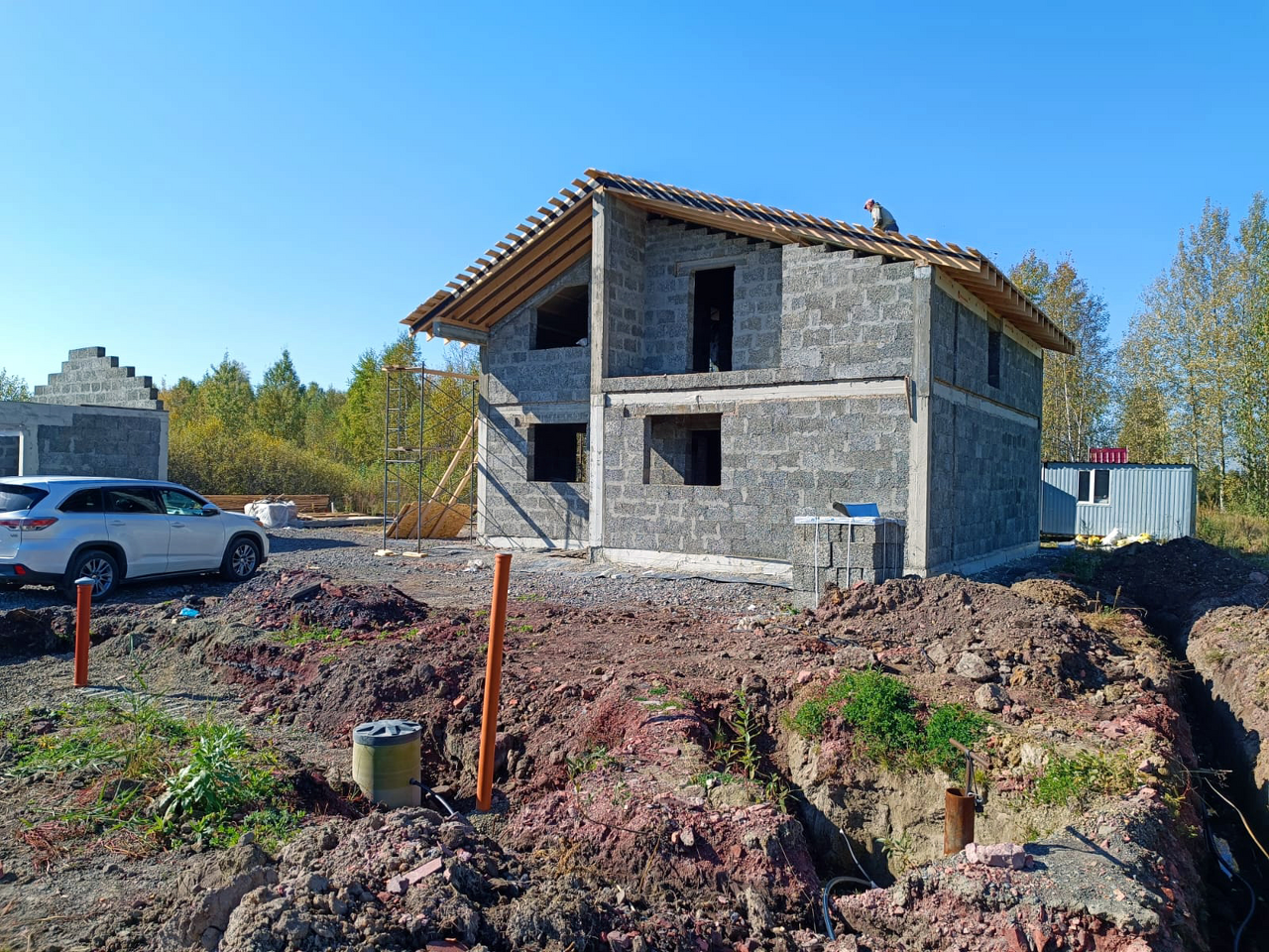 Финальный этап строительства дома из арболитовых блоков