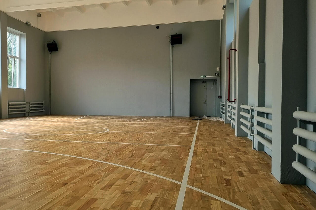 Спортивный зал для Кузнецкого техникума сервиса и дизайна